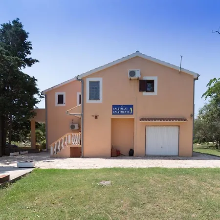 Casa Nada *