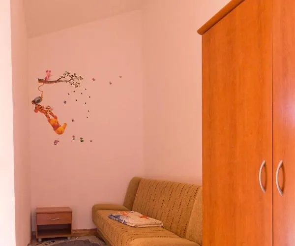 公寓 Casa Nada - By Ta Leut Agency *